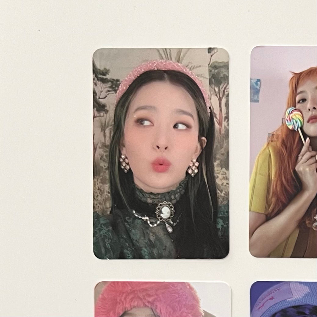 Seulgi album pcs (2/2)